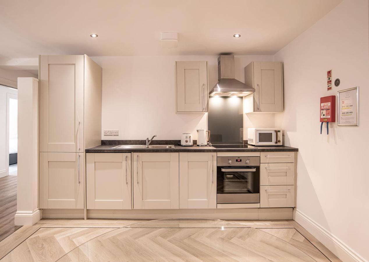 The Castle Collection - 5 Union Court Liverpool